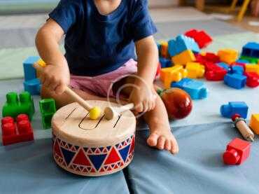 Using musical toys to develop a child’s talent